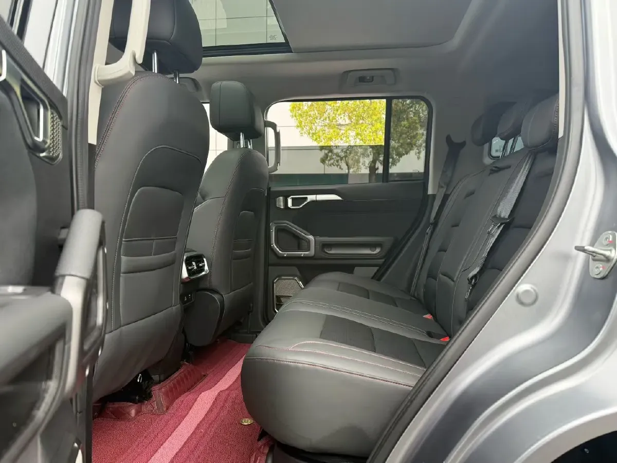 2023 Jetour Traveller 1.5T 184HP L4 7DCT,autocango,china used car exporter,china ev exporter,chinese used car exporter,chinese used ev exporter