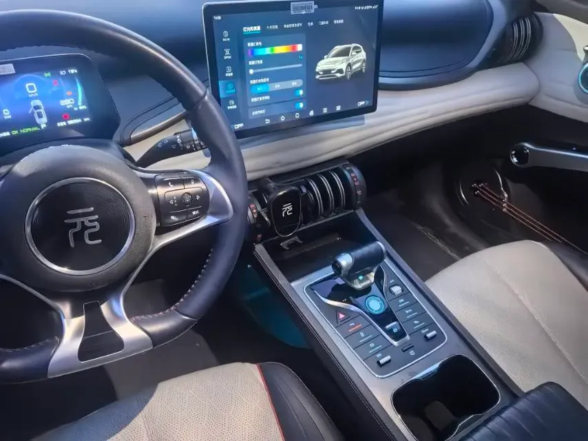 2022 Roewe RX5 MAX 1.5T 181HP L4 6AT,autocango,china used car exporter,china ev exporter,chinese used car exporter,chinese used ev exporter