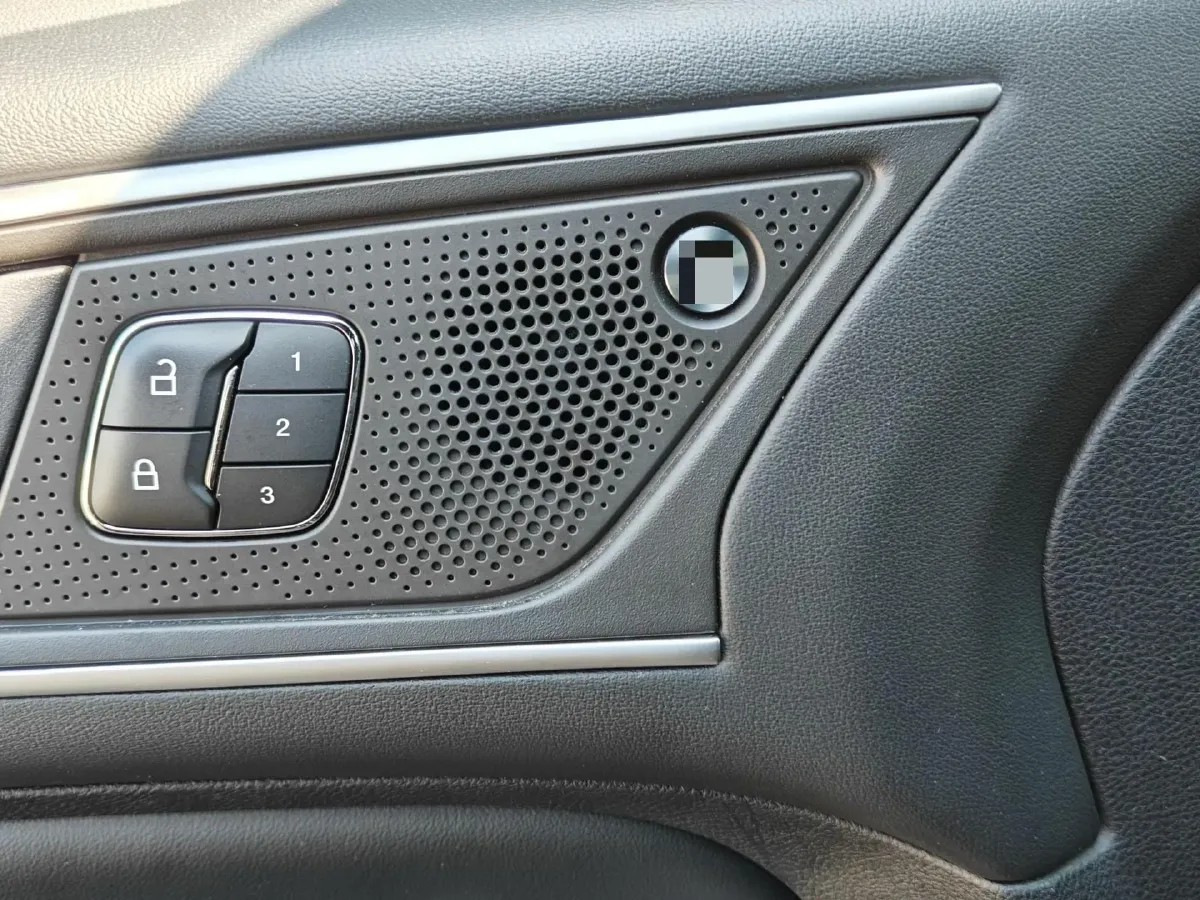 2021 Ford Edge 2.0T 245HP L4 8AT,autocango,china used car exporter,china ev exporter,chinese used car exporter,chinese used ev exporter