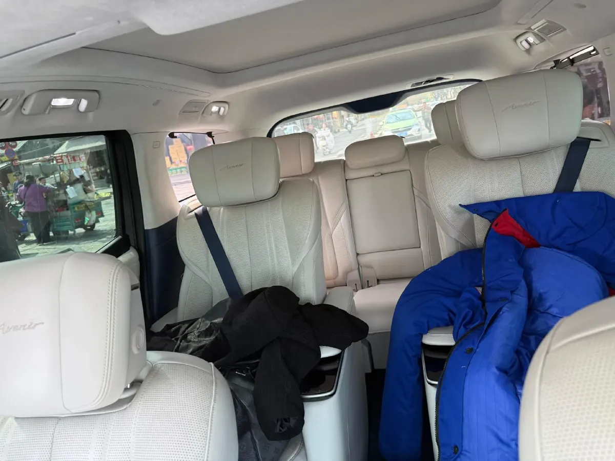 2023 Buick Century 2.0T 237HP L4 9AT,autocango,china used car exporter,china ev exporter,chinese used car exporter,chinese used ev exporter