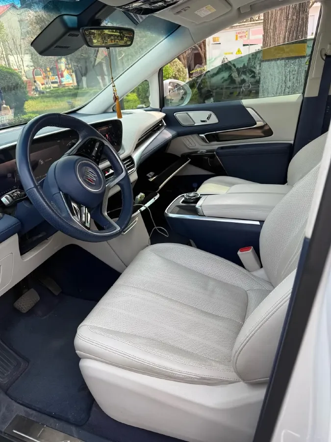2023 Buick Century 2.0T 237HP L4 9AT,autocango,china used car exporter,china ev exporter,chinese used car exporter,chinese used ev exporter