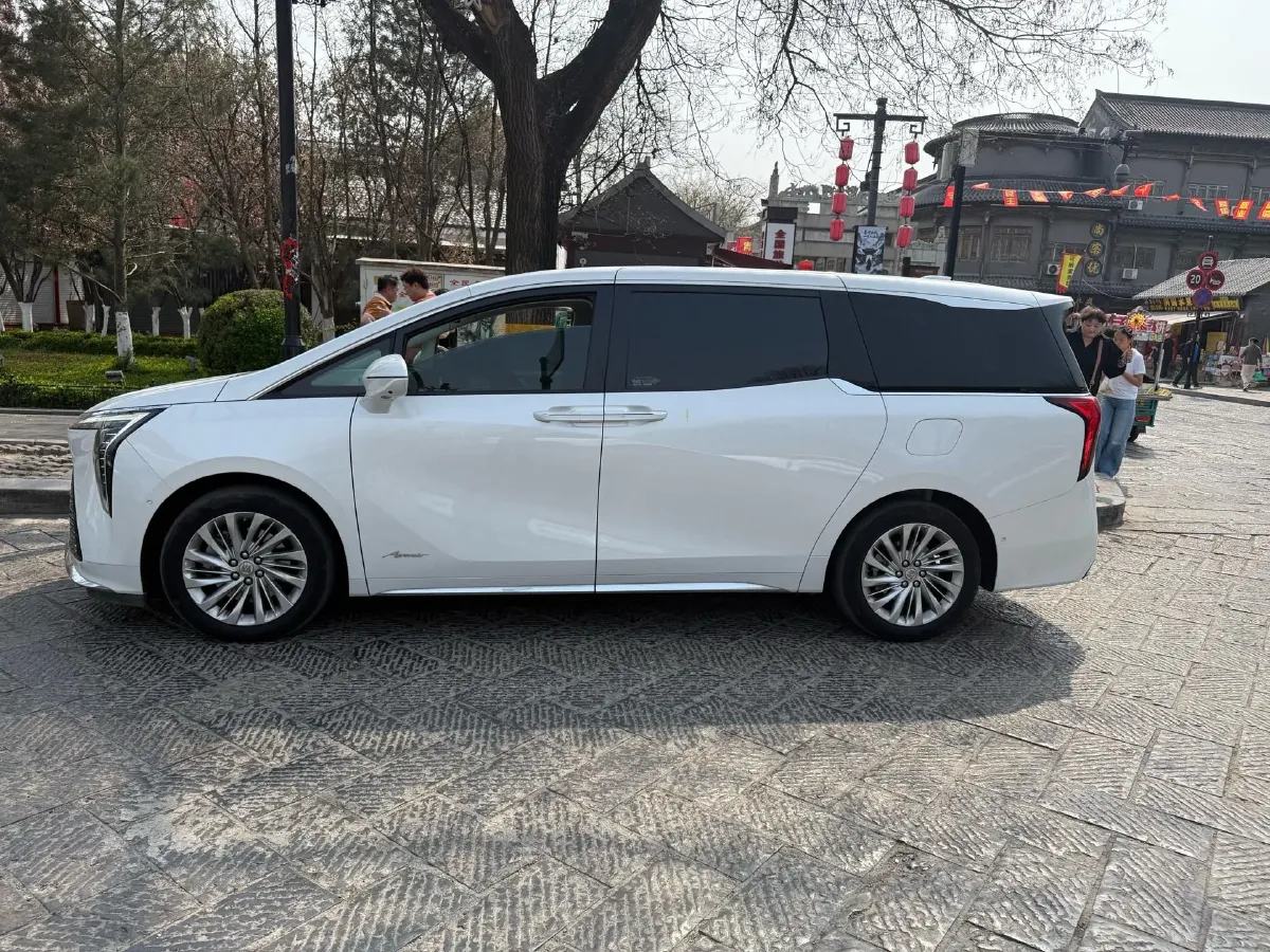 2023 Buick Century 2.0T 237HP L4 9AT,autocango,china used car exporter,china ev exporter,chinese used car exporter,chinese used ev exporter