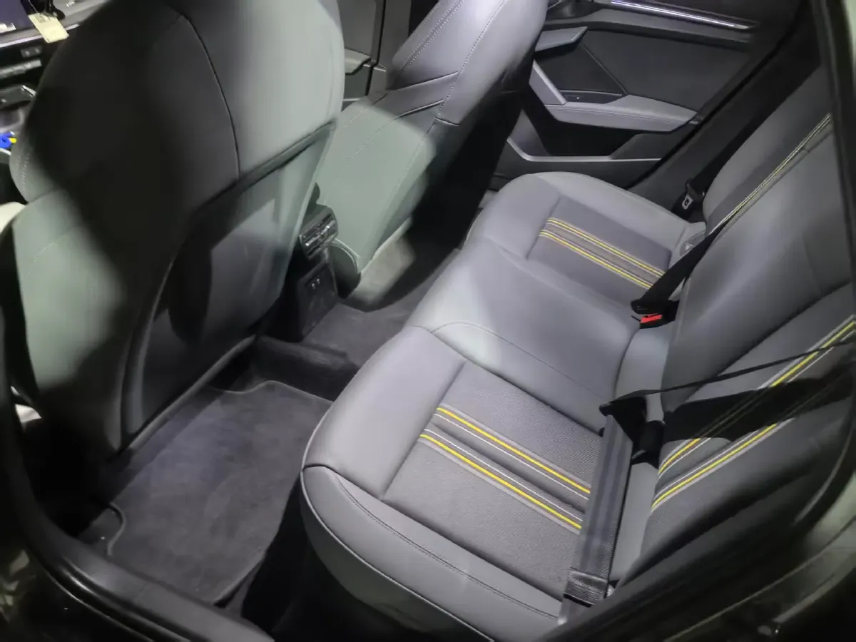 2022 Audi A3 1.4T 150HP L4 7DCT,autocango,china used car exporter,china ev exporter,chinese used car exporter,chinese used ev exporter