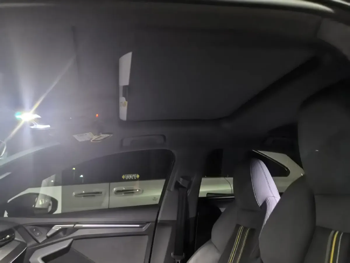 2022 Audi A3 1.4T 150HP L4 7DCT,autocango,china used car exporter,china ev exporter,chinese used car exporter,chinese used ev exporter