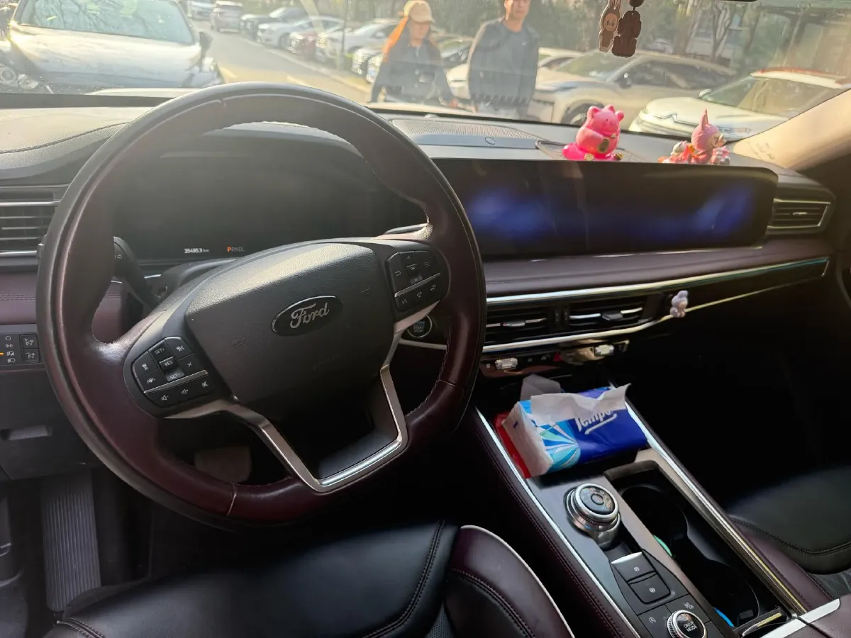 2023 Ford Explorer 2.3T 276HP L4 10AT,autocango,china used car exporter,china ev exporter,chinese used car exporter,chinese used ev exporter