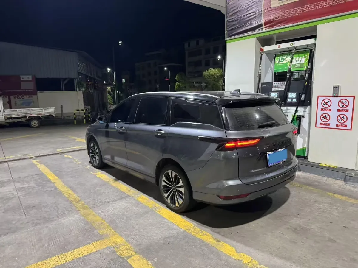 2020 WuLing KaiJie 1.5T 147HP L4 CVT,autocango,china used car exporter,china ev exporter,chinese used car exporter,chinese used ev exporter