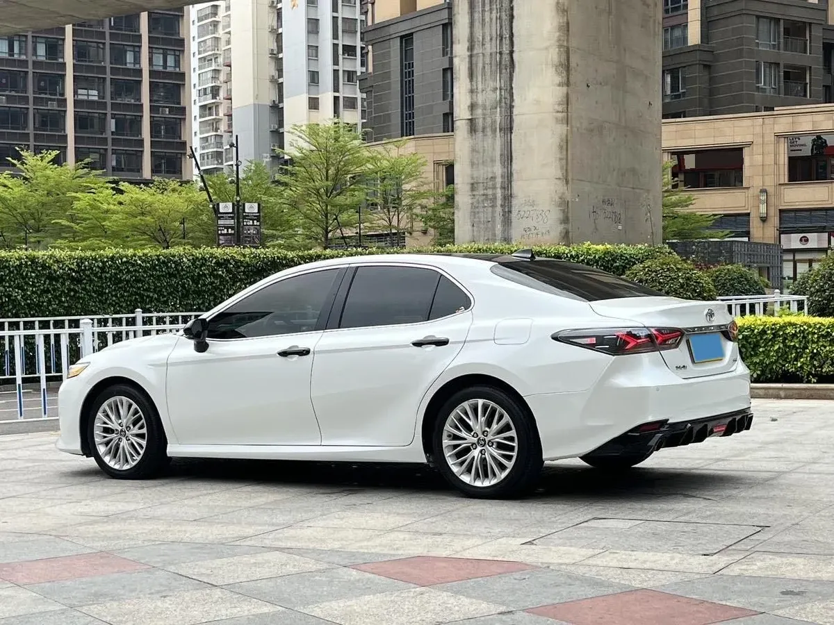 2018 Toyota Camry 2.5L 209HP L4 8AT,autocango,china used car exporter,china ev exporter,chinese used car exporter,chinese used ev exporter