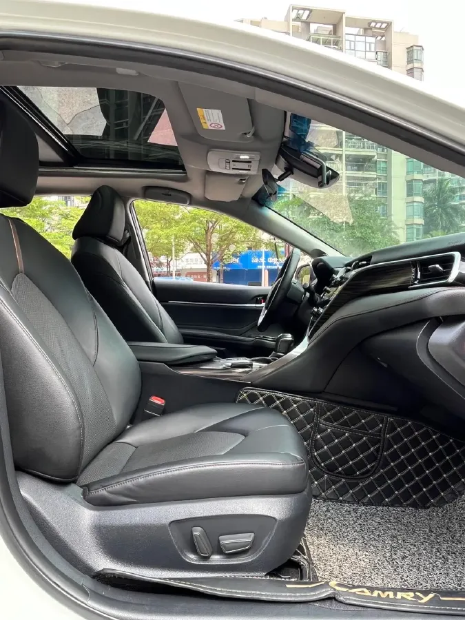 2018 Toyota Camry 2.5L 209HP L4 8AT,autocango,china used car exporter,china ev exporter,chinese used car exporter,chinese used ev exporter