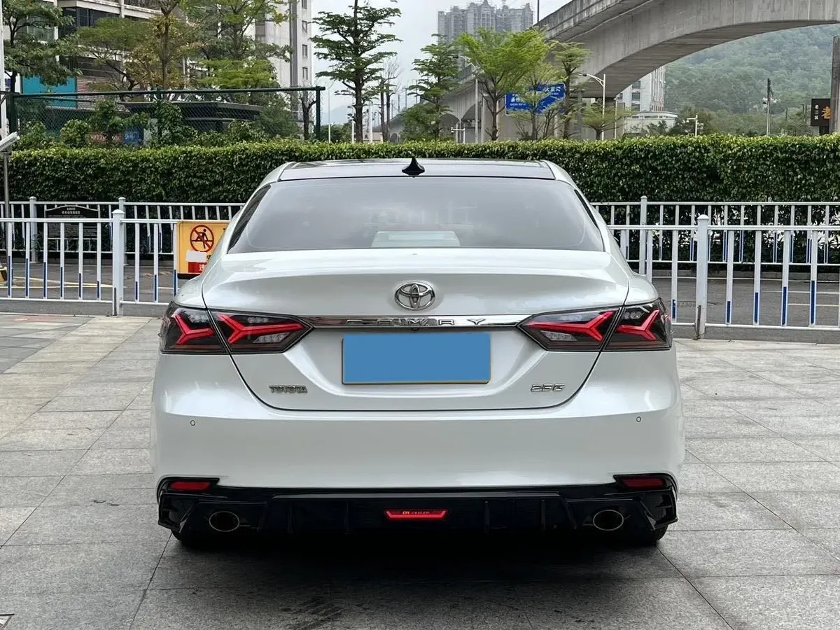 2018 Toyota Camry 2.5L 209HP L4 8AT,autocango,china used car exporter,china ev exporter,chinese used car exporter,chinese used ev exporter