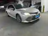 2019 Toyota Camry 2.5L 178HP L4 E-CVT Hybrid