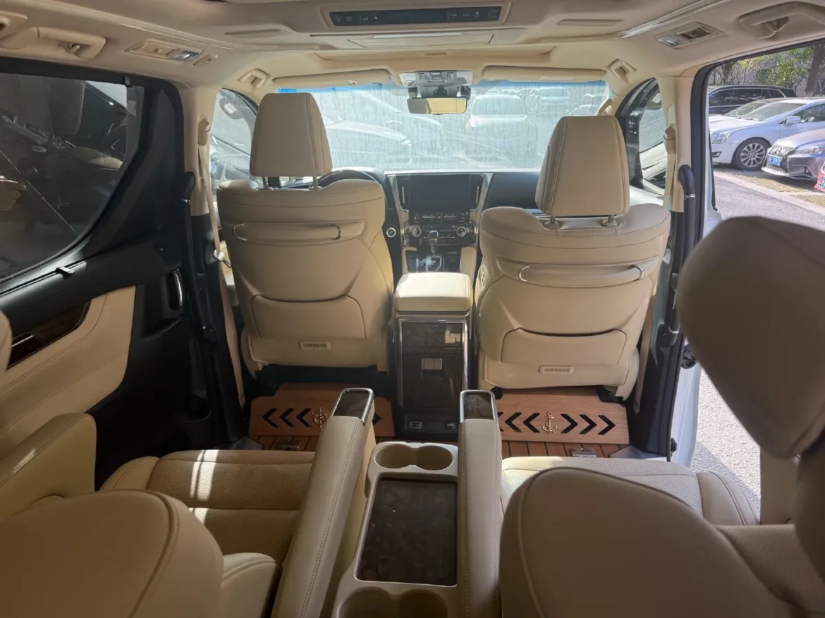 2021 Toyota Alphard 2.5L 117HP L4 E-CVT Hybrid,autocango,china used car exporter,china ev exporter,chinese used car exporter,chinese used ev exporter