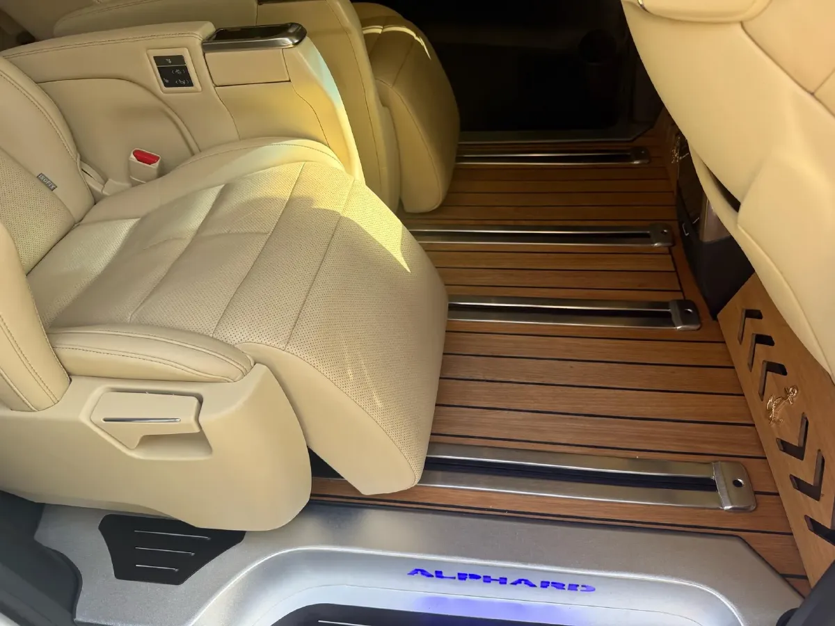 2021 Toyota Alphard 2.5L 117HP L4 E-CVT Hybrid,autocango,china used car exporter,china ev exporter,chinese used car exporter,chinese used ev exporter