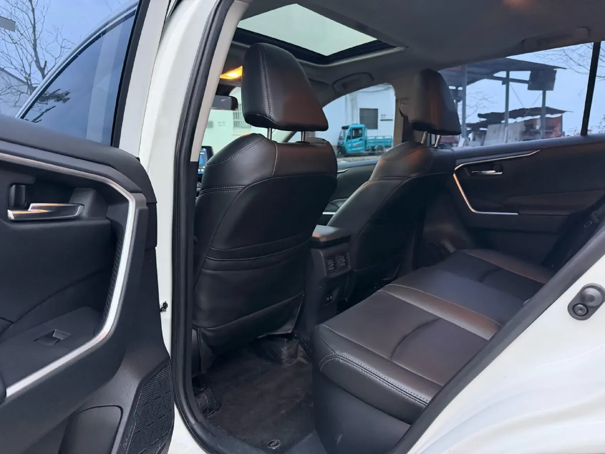 2020 Toyota RAV4 2.5L 178HP L4 E-CVT Hybrid,autocango,china used car exporter,china ev exporter,chinese used car exporter,chinese used ev exporter