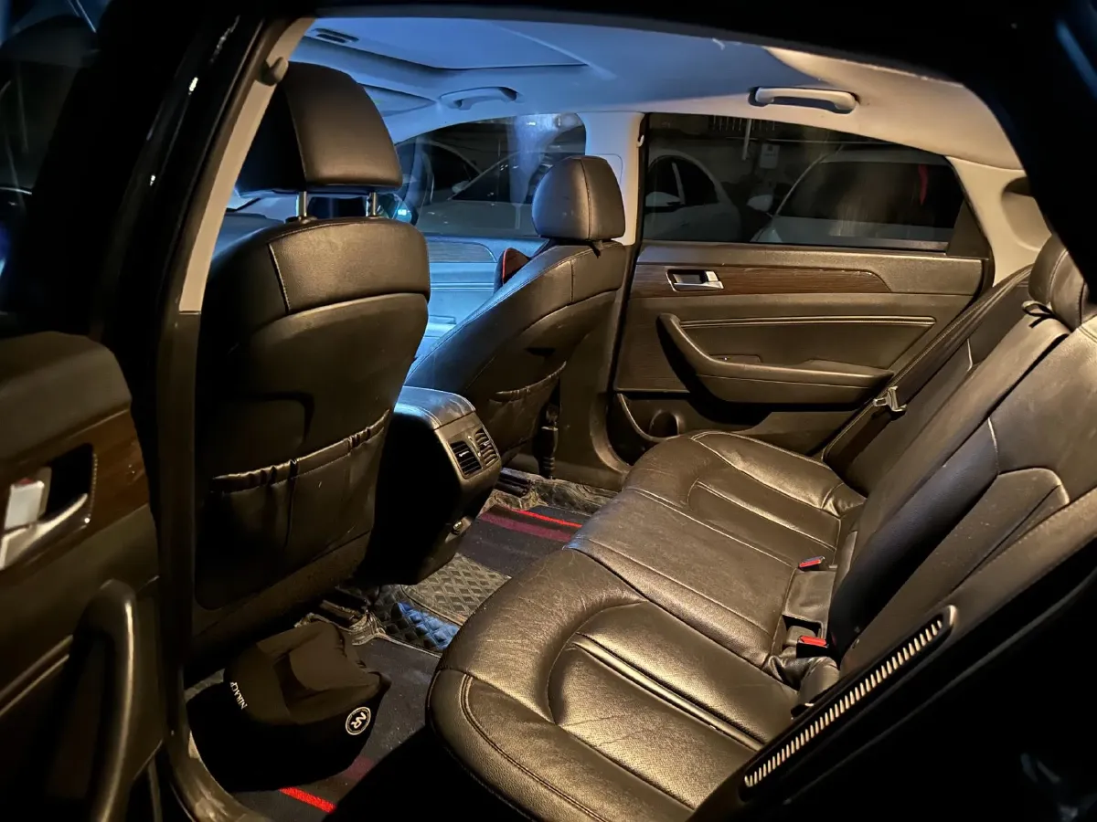 2018 Hyundai Sonata 2.0L 156HP L4 6AT PHEV 12.9KWH,autocango,china used car exporter,china ev exporter,chinese used car exporter,chinese used ev exporter