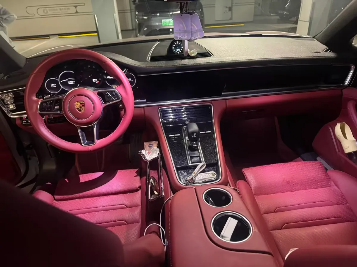 2019 Porsche Panamera 2.9T 330HP V6 8DCT,autocango,china used car exporter,china ev exporter,chinese used car exporter,chinese used ev exporter