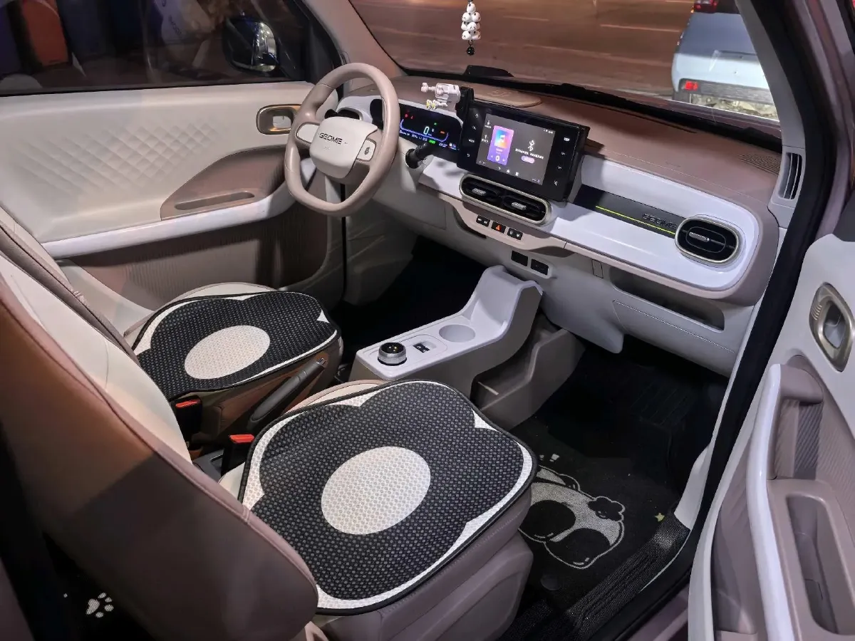 2025 Geely Galaxy Panda BEV 17.03KWH,autocango,china used car exporter,china ev exporter,chinese used car exporter,chinese used ev exporter