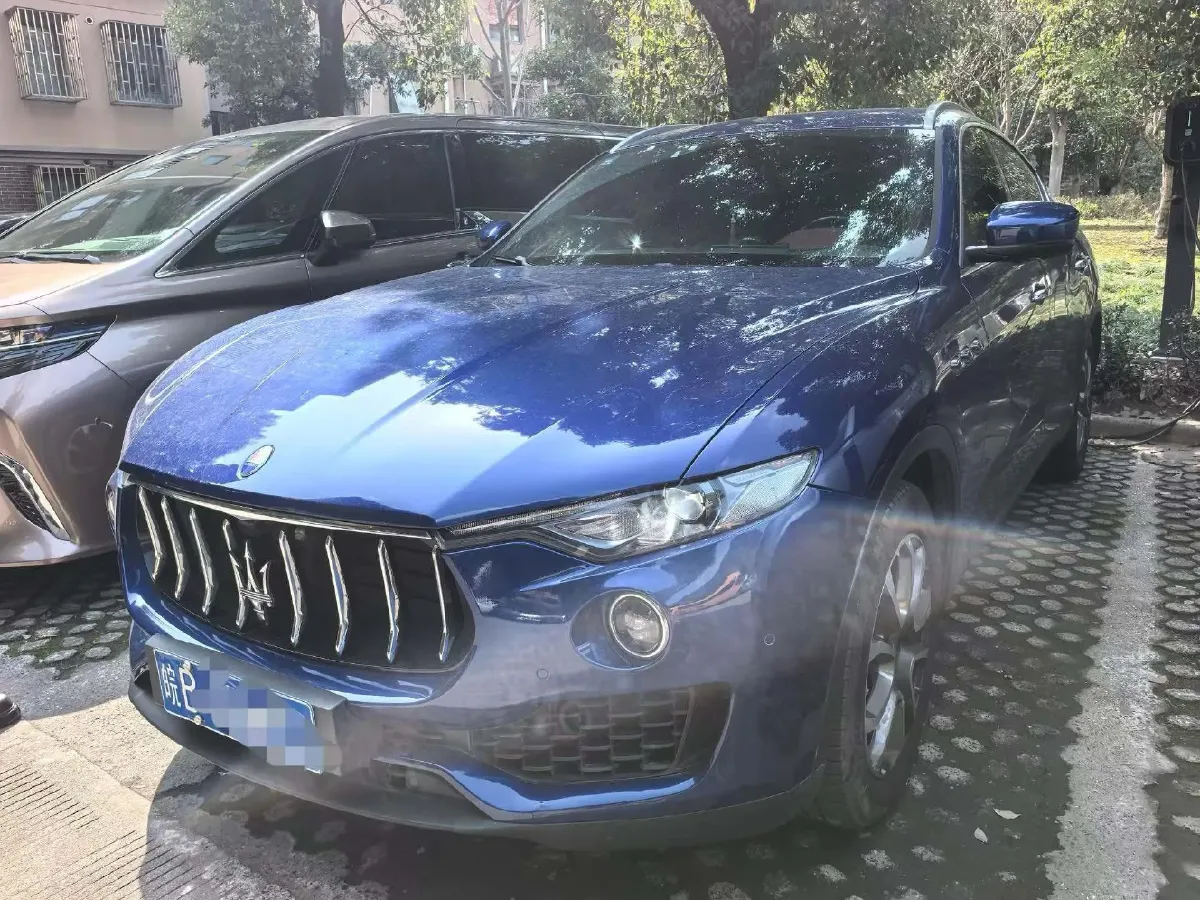2018 Maserati Levante 3.0T 350HP V6 8AT,autocango,china used car exporter,china ev exporter,chinese used car exporter,chinese used ev exporter