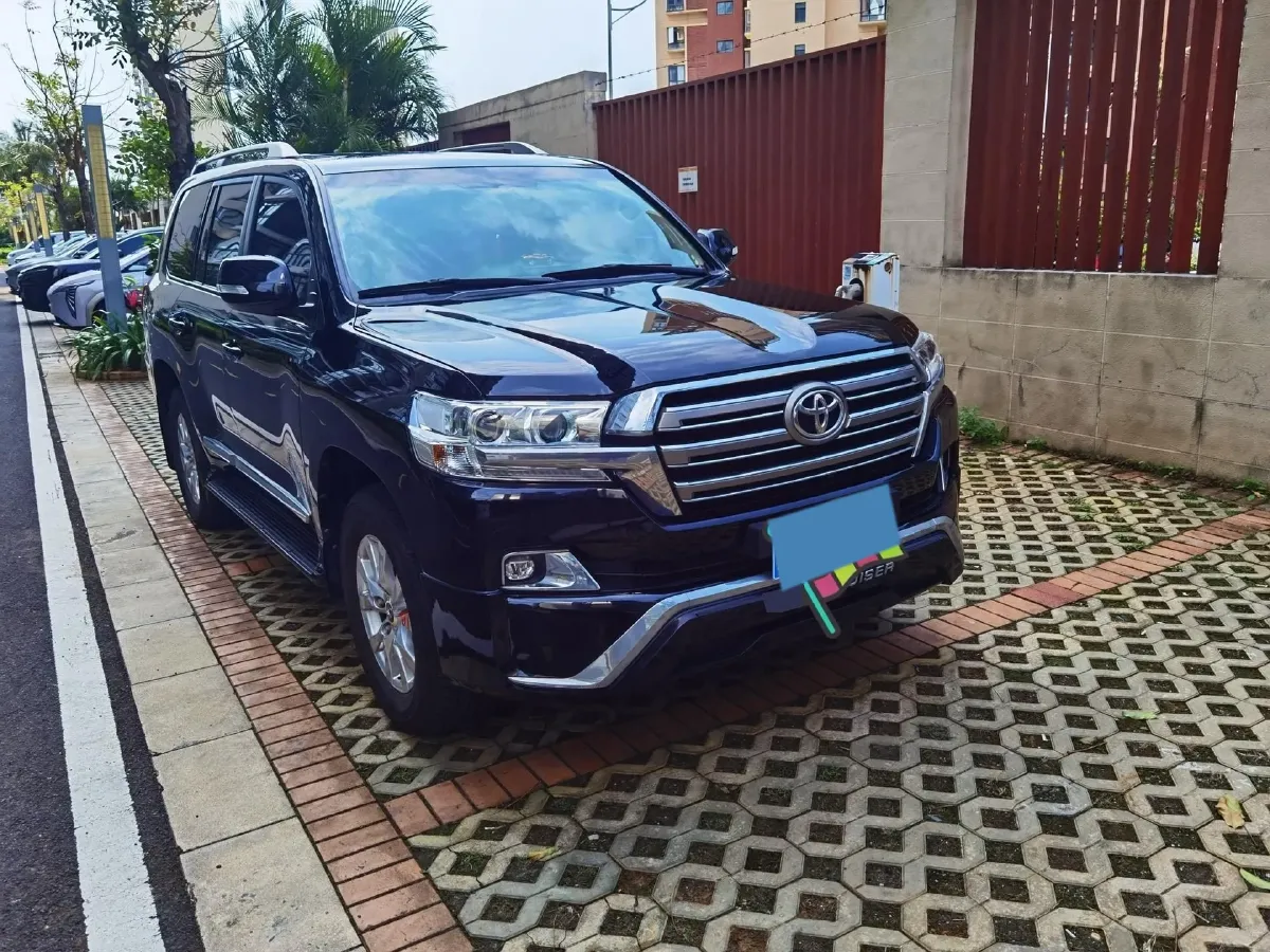 2019 Chevrolet Trax 1.0T 125HP L3 6AT,autocango,china used car exporter,china ev exporter,chinese used car exporter,chinese used ev exporter