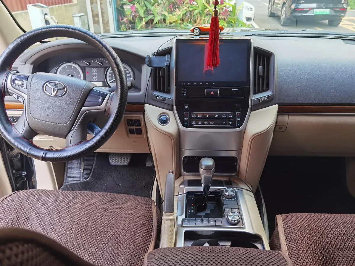 2019 Chevrolet Trax 1.0T 125HP L3 6AT,autocango,china used car exporter,china ev exporter,chinese used car exporter,chinese used ev exporter