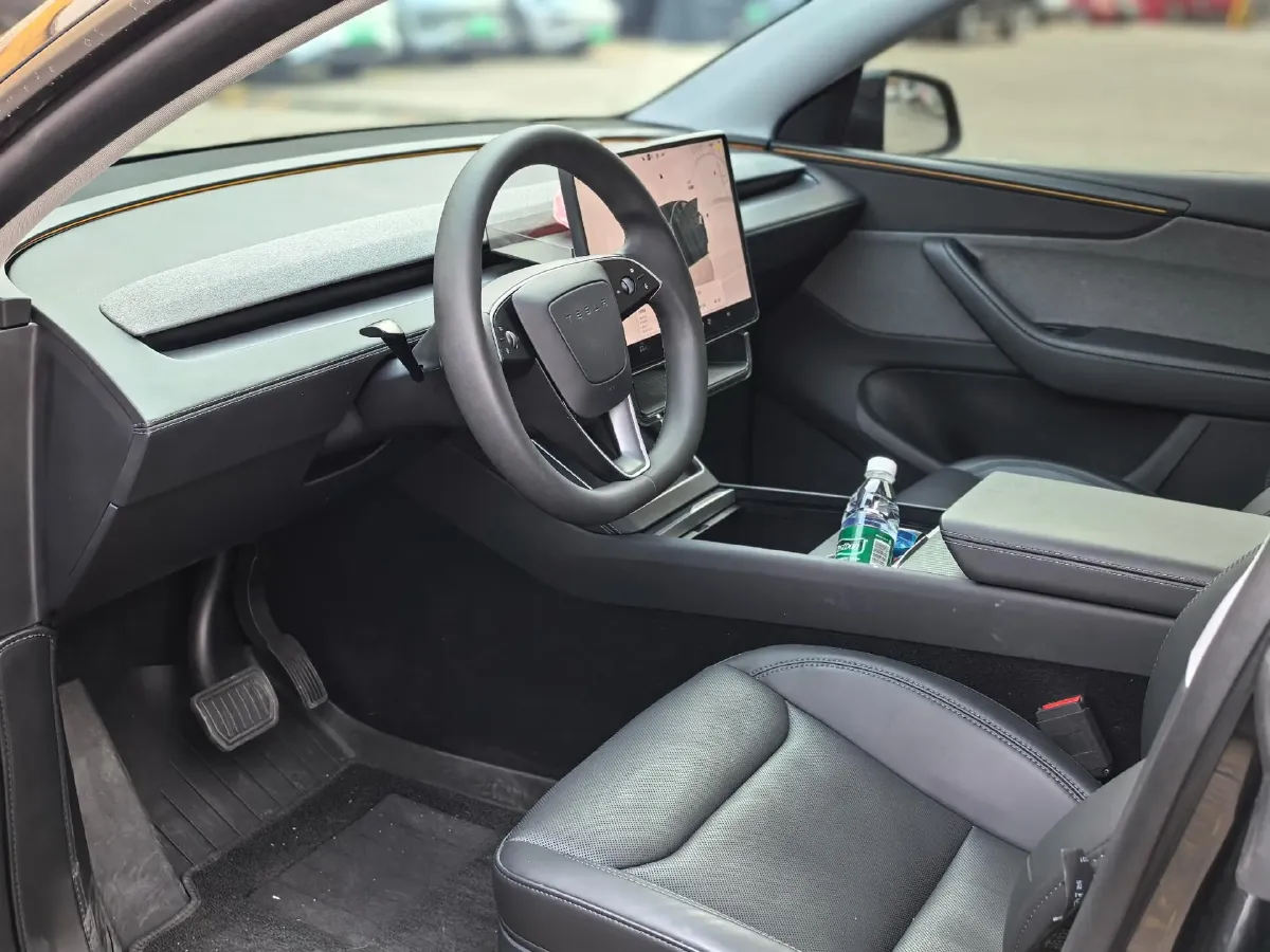 2024 Iveco OuSheng BEV 77.28KWH,autocango,china used car exporter,china ev exporter,chinese used car exporter,chinese used ev exporter