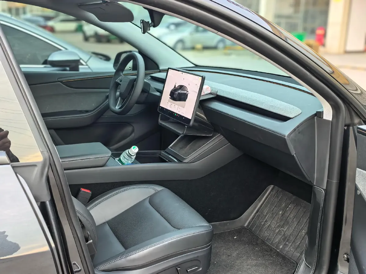 2024 Iveco OuSheng BEV 77.28KWH,autocango,china used car exporter,china ev exporter,chinese used car exporter,chinese used ev exporter