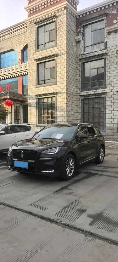 2020 Lincoln Corsair 2.0T 245HP L4 8AT,autocango,china used car exporter,china ev exporter,chinese used car exporter,chinese used ev exporter
