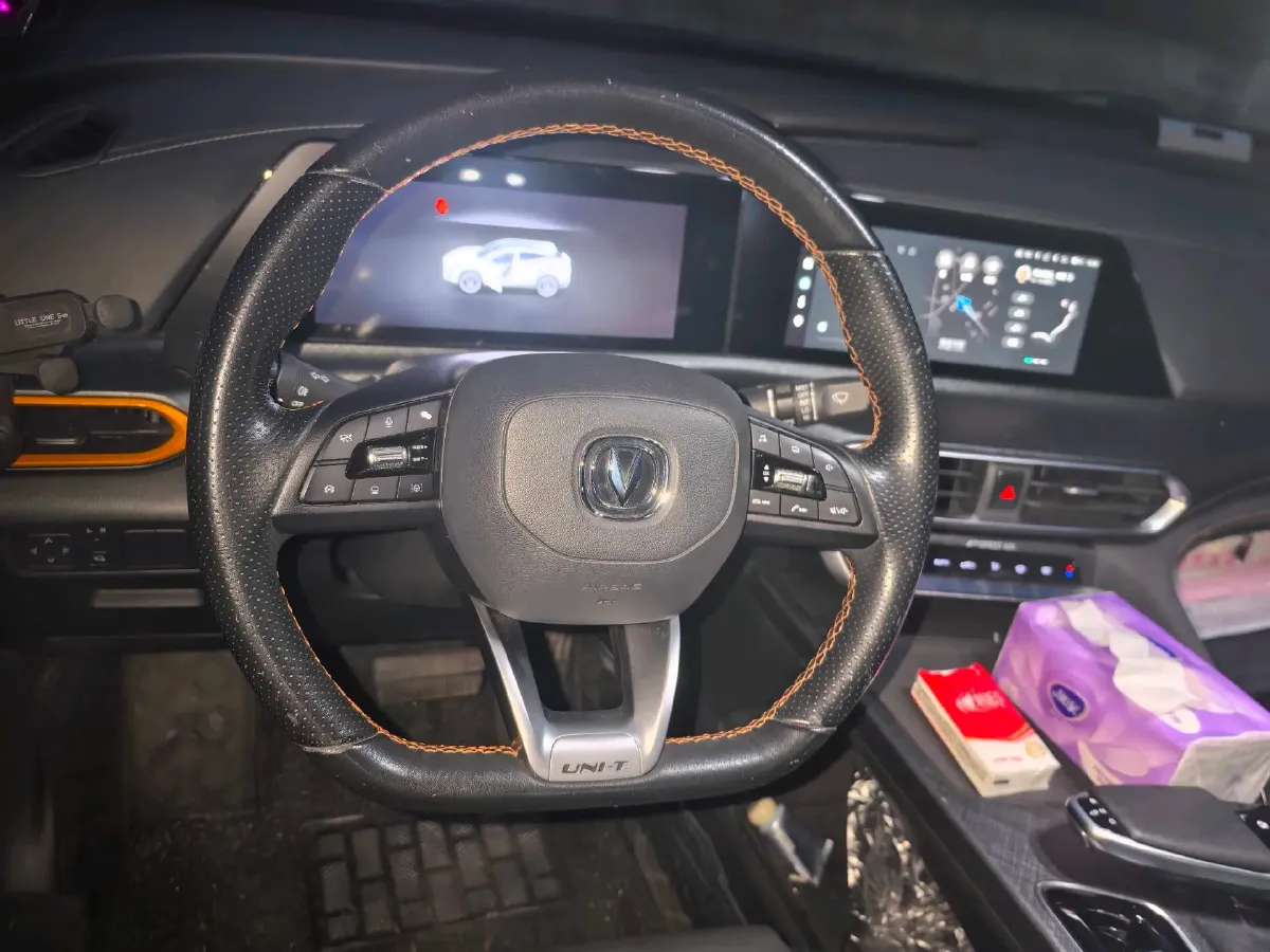 2022 ChangAn UNI-T 1.5T 188HP L4 7DCT,autocango,china used car exporter,china ev exporter,chinese used car exporter,chinese used ev exporter