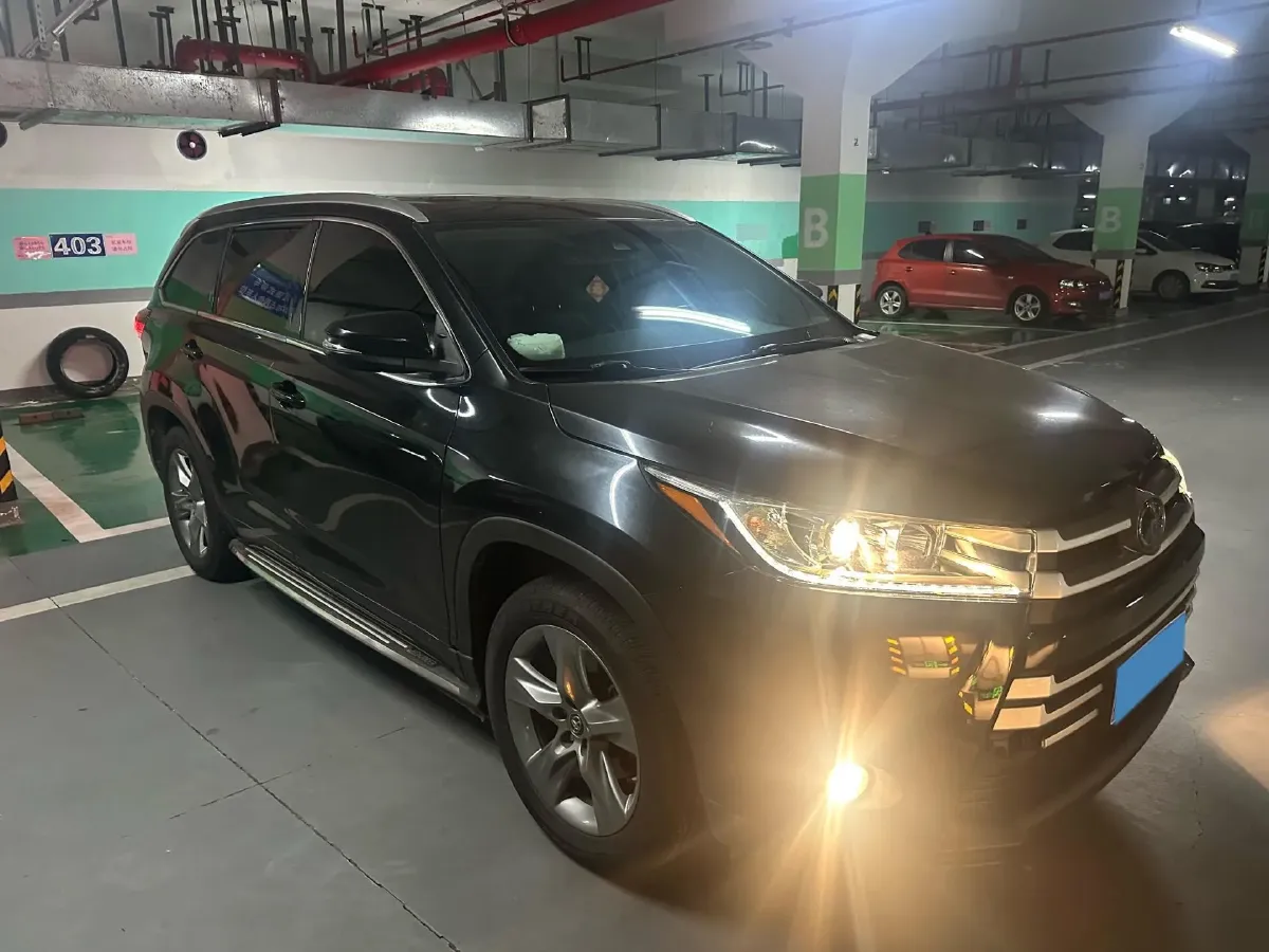 2018 Toyota Highlander 2.0T 220HP L4 6AT,autocango,china used car exporter,china ev exporter,chinese used car exporter,chinese used ev exporter