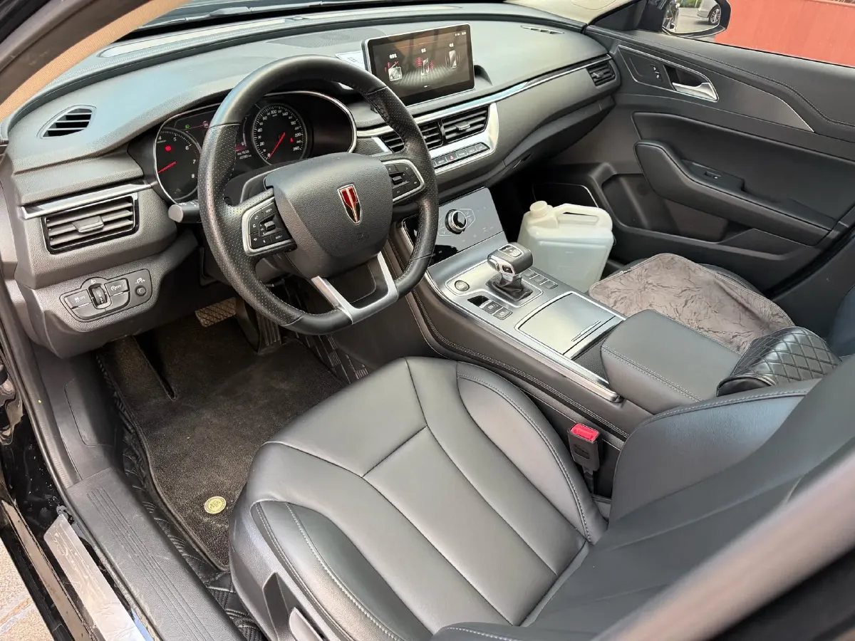 2022 HongQi H5 1.5T 169HP L4 7DCT,autocango,china used car exporter,china ev exporter,chinese used car exporter,chinese used ev exporter