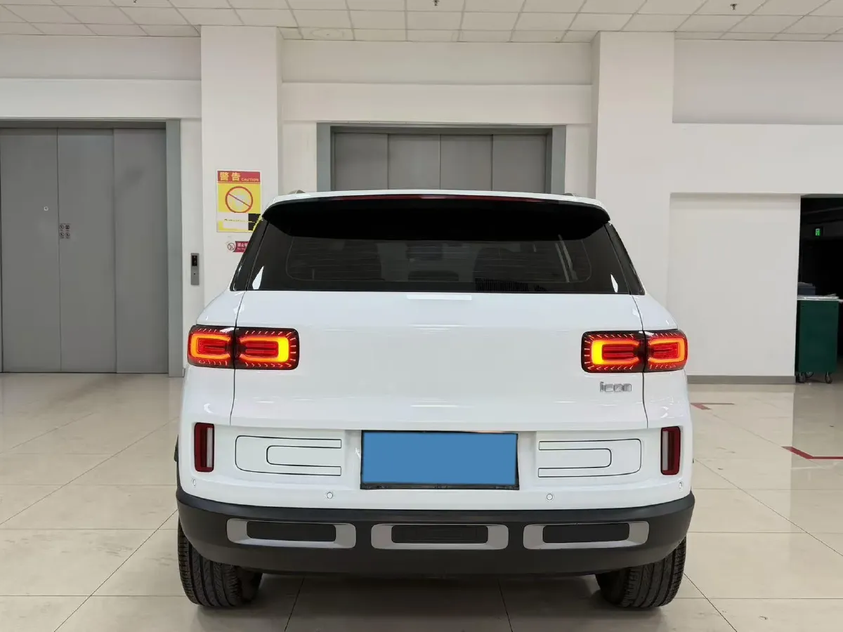 2020 Geely ICON 1.5T 177HP L3 7DCT,autocango,china used car exporter,china ev exporter,chinese used car exporter,chinese used ev exporter