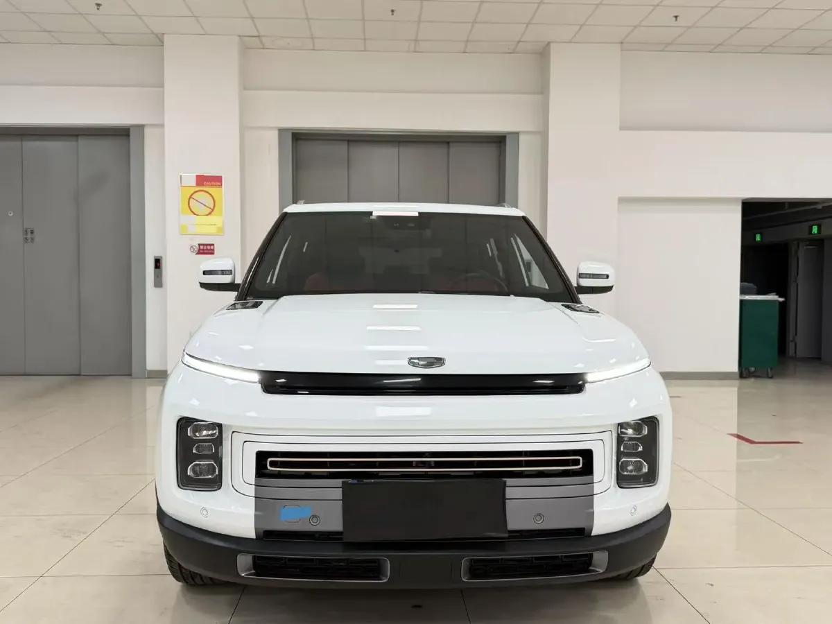 2020 Geely ICON 1.5T 177HP L3 7DCT,autocango,china used car exporter,china ev exporter,chinese used car exporter,chinese used ev exporter