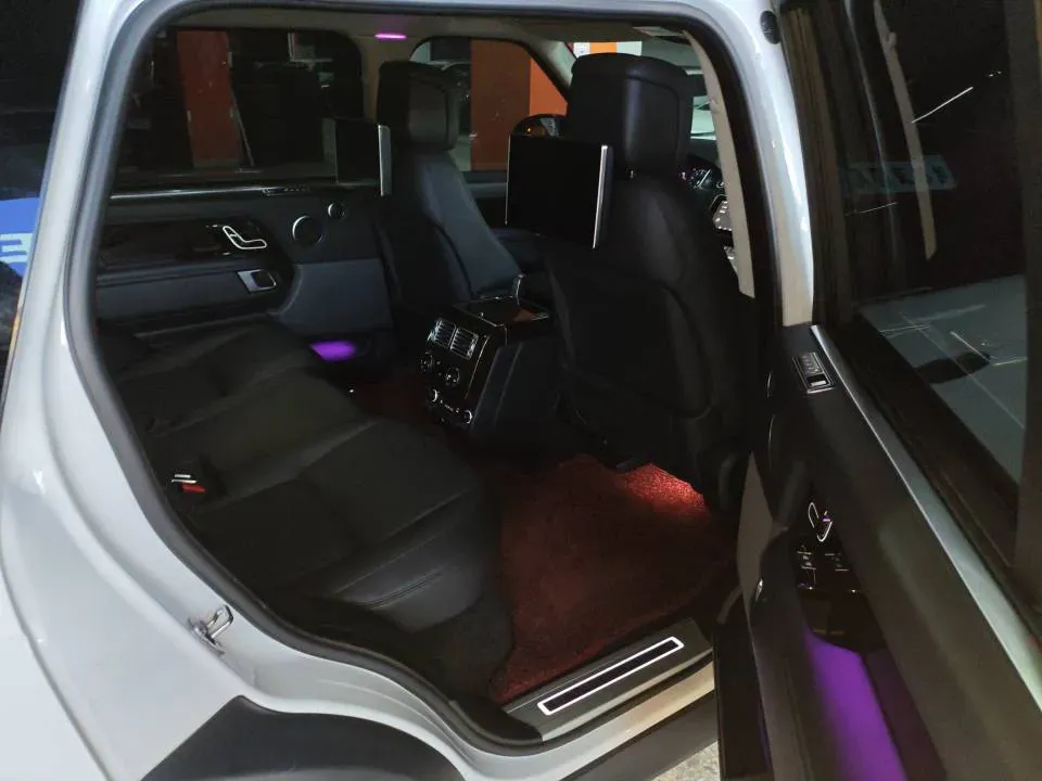 2021 Land Rover Range Rover 3.0T 400HP L6 8AT,autocango,china used car exporter,china ev exporter,chinese used car exporter,chinese used ev exporter