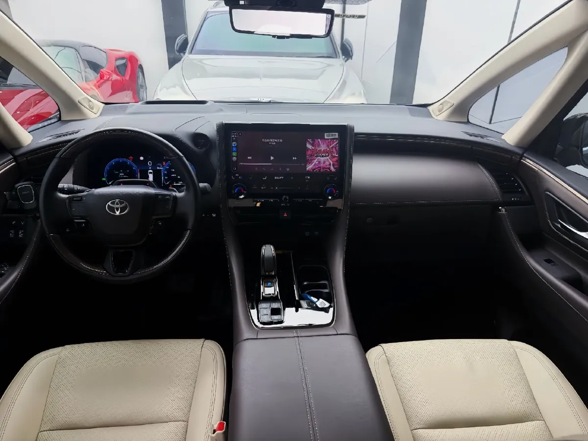 2024 Toyota Alphard 2.5L 190HP L4 E-CVT Hybrid,autocango,china used car exporter,china ev exporter,chinese used car exporter,chinese used ev exporter