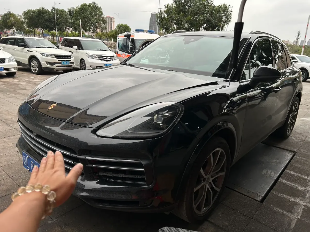 2018 Porsche Cayenne 3.0T 340HP V6 8AT,autocango,china used car exporter,china ev exporter,chinese used car exporter,chinese used ev exporter