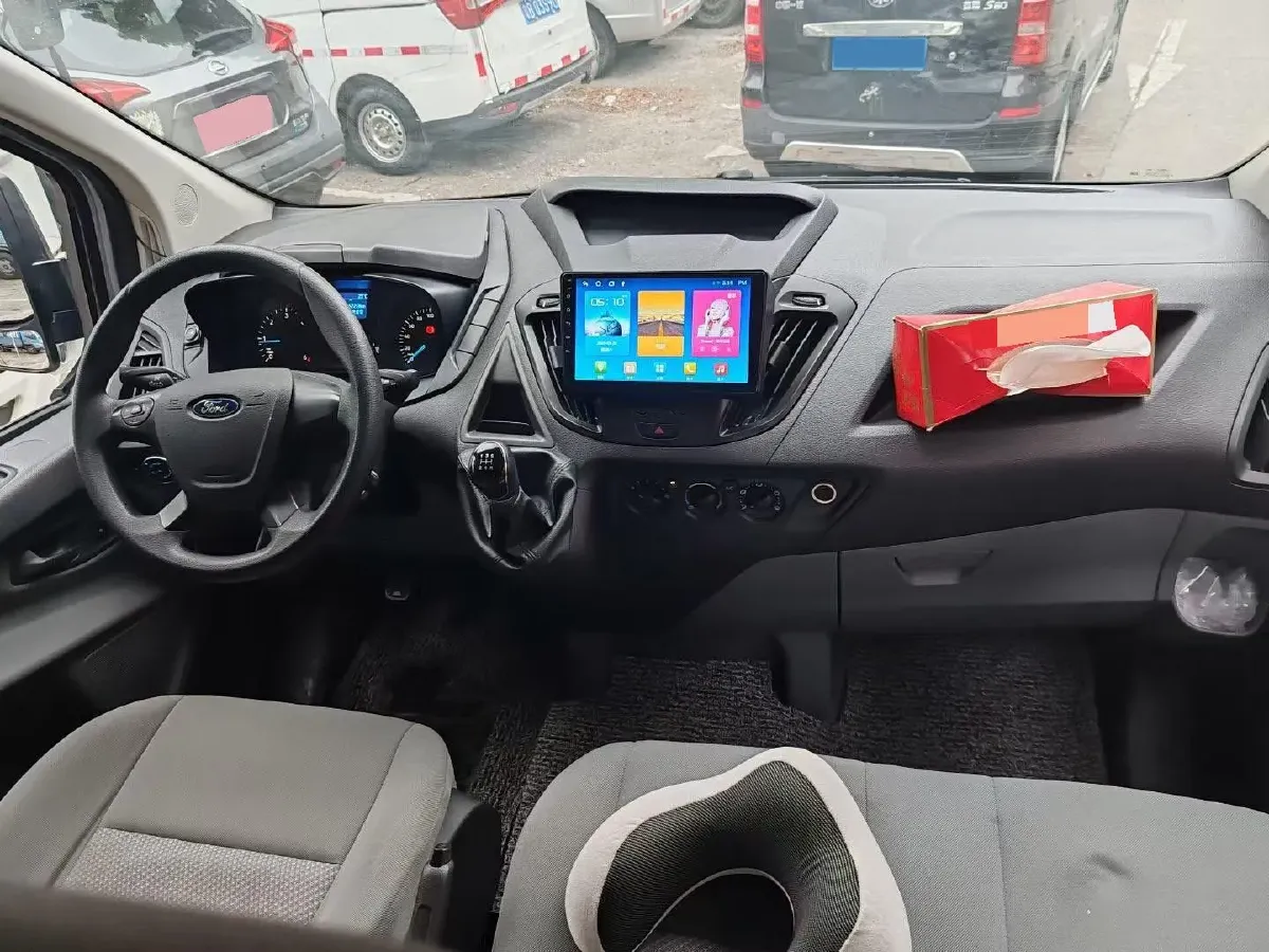 2019 Ford Transit 2.0T 121HP L4 5MT,autocango,china used car exporter,china ev exporter,chinese used car exporter,chinese used ev exporter