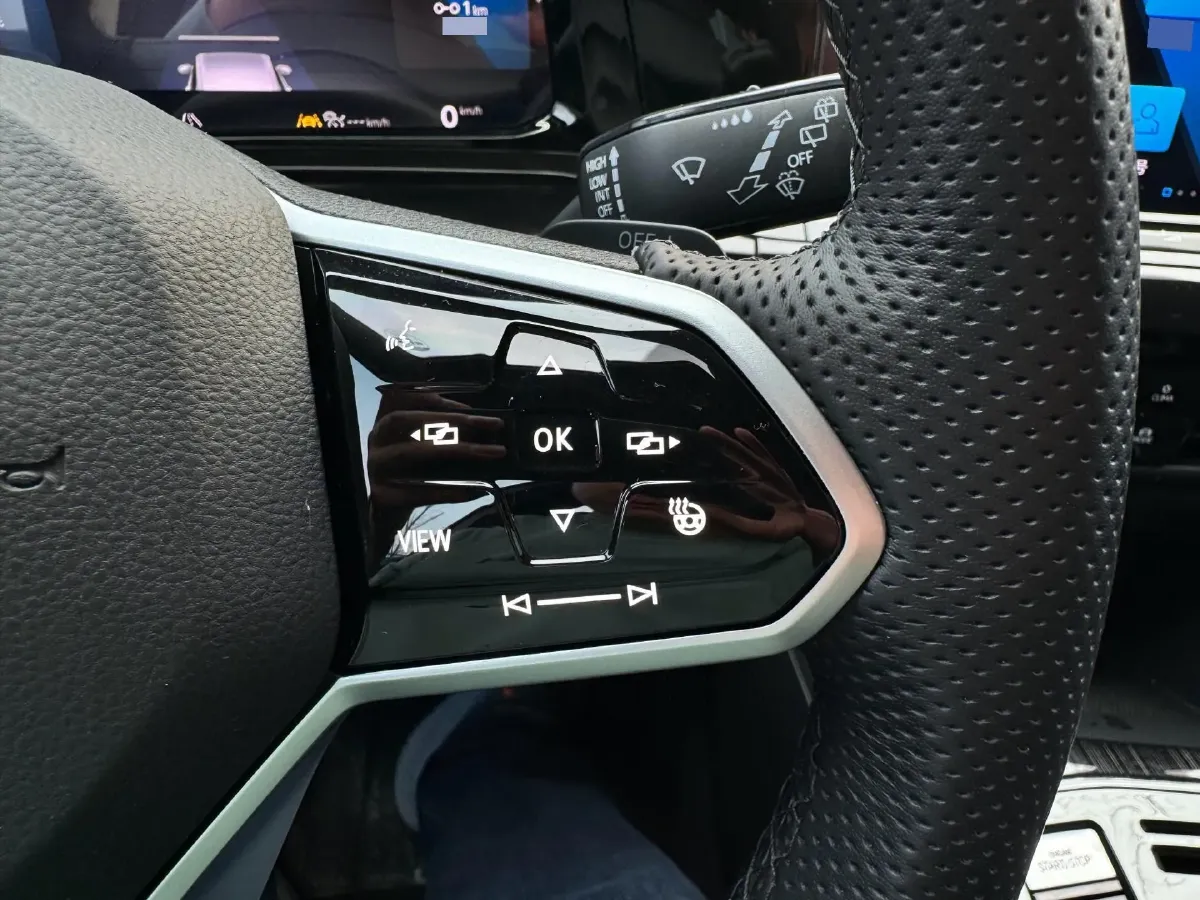 2023 Volkswagen Golf 1.4T 150HP L4 7DCT,autocango,china used car exporter,china ev exporter,chinese used car exporter,chinese used ev exporter