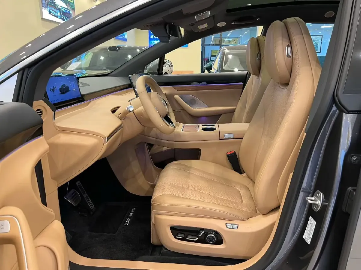 2026 Luxeed R7 BEV,autocango,china used car exporter,china ev exporter,chinese used car exporter,chinese used ev exporter