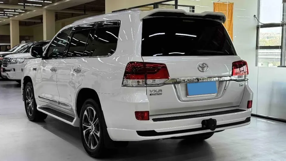 2019 Chevrolet Trax 1.0T 125HP L3 6AT,autocango,china used car exporter,china ev exporter,chinese used car exporter,chinese used ev exporter