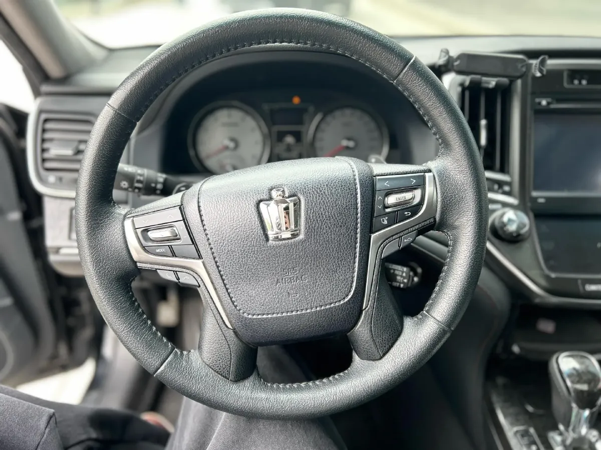 2018 Infiniti Q50L 2.0T 211HP L4 7AT,autocango,china used car exporter,china ev exporter,chinese used car exporter,chinese used ev exporter