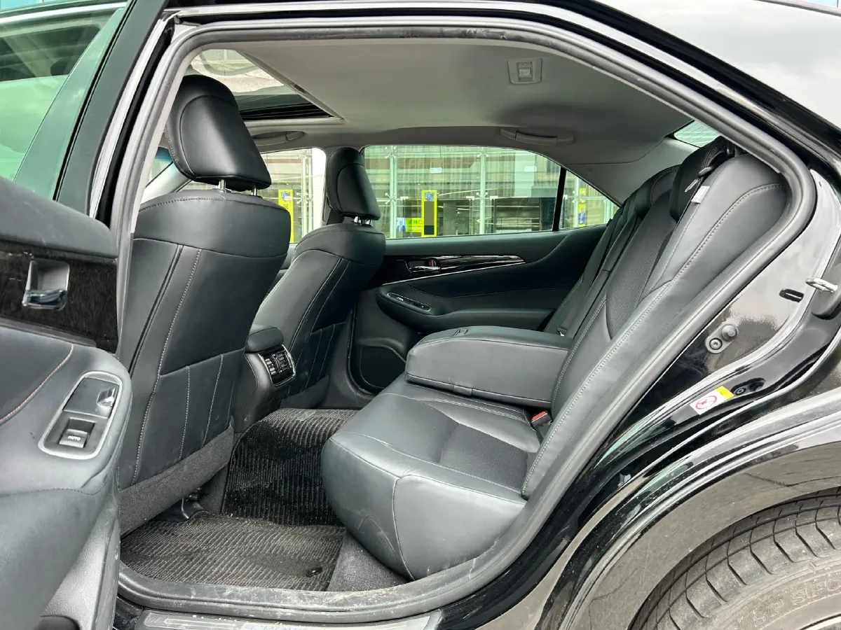 2018 Infiniti Q50L 2.0T 211HP L4 7AT,autocango,china used car exporter,china ev exporter,chinese used car exporter,chinese used ev exporter