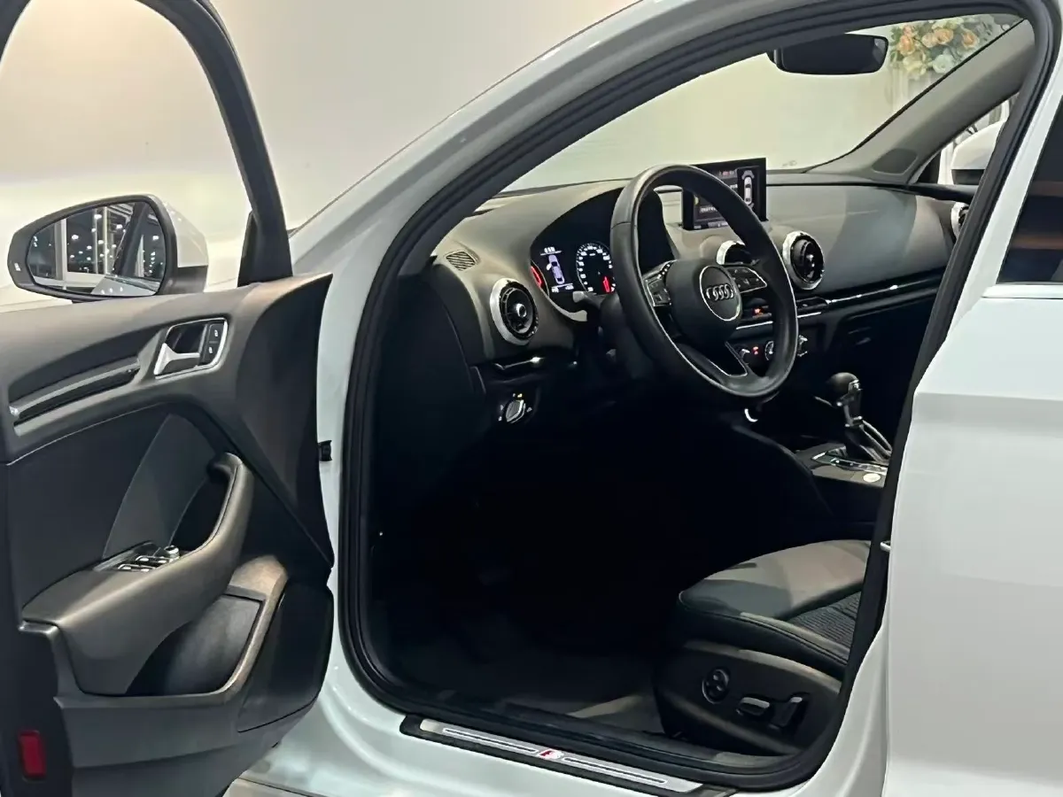 2020 Audi A3 1.4T 150HP L4 7DCT,autocango,china used car exporter,china ev exporter,chinese used car exporter,chinese used ev exporter