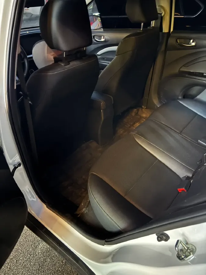 2021 Kia KX1 1.4L 100HP L4 6AT,autocango,china used car exporter,china ev exporter,chinese used car exporter,chinese used ev exporter