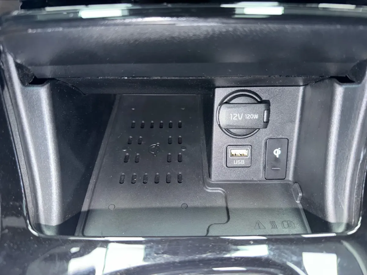 2023 Kia Seltos 1.5L 115HP L4 CVT,autocango,china used car exporter,china ev exporter,chinese used car exporter,chinese used ev exporter