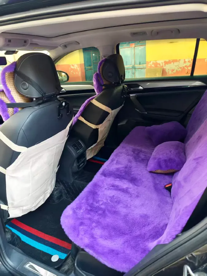 2021 Volkswagen Tayron 2.0T 186HP L4 7DCT,autocango,china used car exporter,china ev exporter,chinese used car exporter,chinese used ev exporter