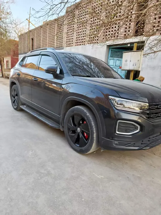 2021 Volkswagen Tayron 2.0T 186HP L4 7DCT,autocango,china used car exporter,china ev exporter,chinese used car exporter,chinese used ev exporter