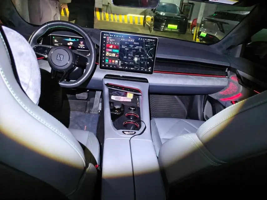 2023 Zeekr 001 BEV 86KWH,autocango,china used car exporter,china ev exporter,chinese used car exporter,chinese used ev exporter