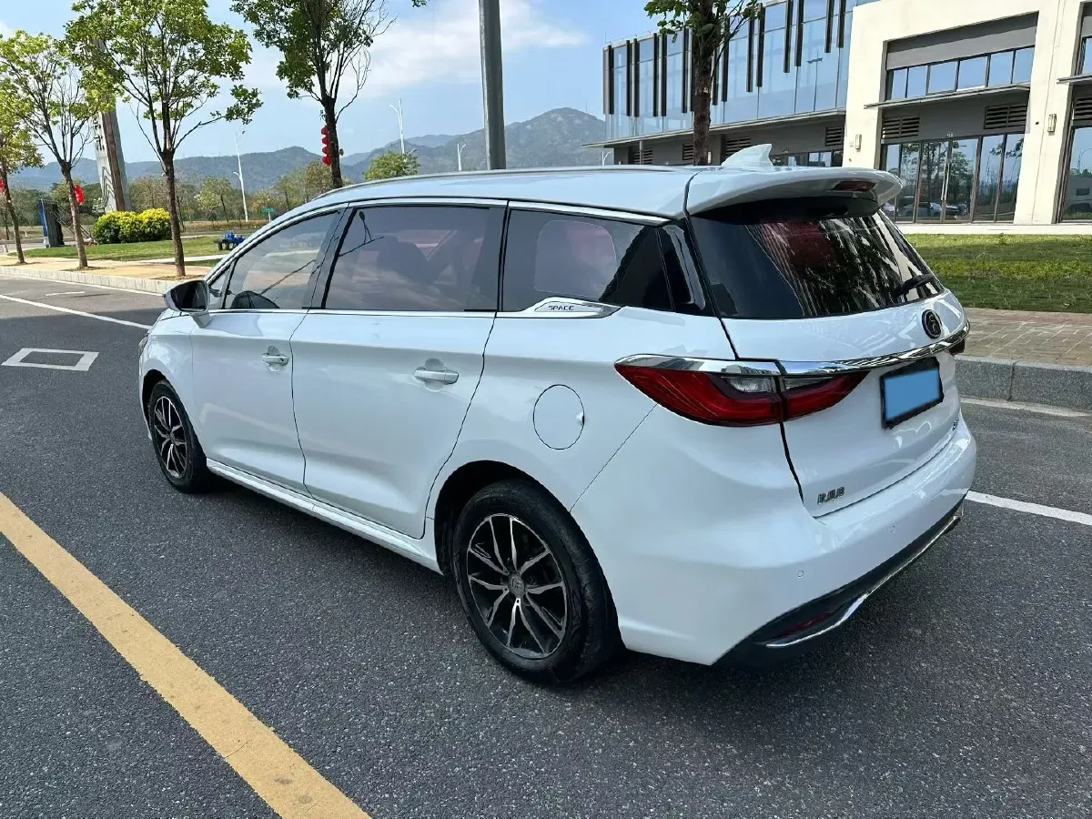 2018 BYD Song MAX 1.5T 154HP L4 6DCT,autocango,china used car exporter,china ev exporter,chinese used car exporter,chinese used ev exporter