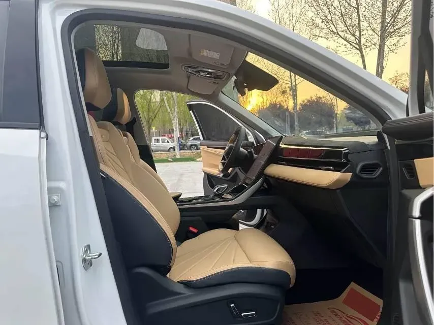 2023 Geely StarRay 1.5T 181HP L4 7DCT,autocango,china used car exporter,china ev exporter,chinese used car exporter,chinese used ev exporter