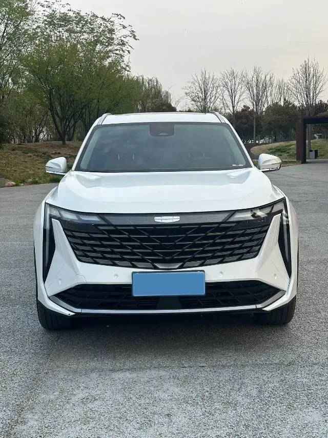 2023 Geely StarRay 1.5T 181HP L4 7DCT,autocango,china used car exporter,china ev exporter,chinese used car exporter,chinese used ev exporter