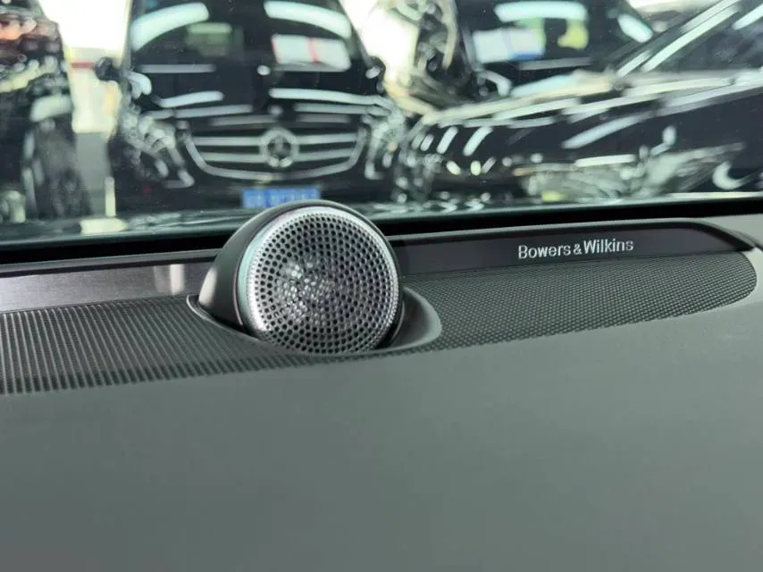 2022 Volvo V90 2.0T 250HP L4 8AT,autocango,china used car exporter,china ev exporter,chinese used car exporter,chinese used ev exporter